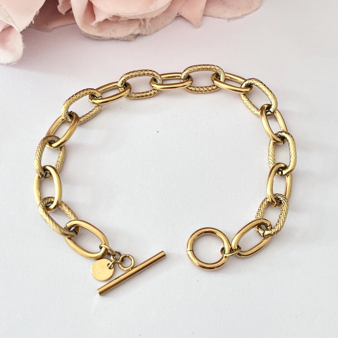 【VINTAGE HOLLYWOOD】Matte Classic Chain Bracelet Vintage 80s St John's Gold Tone Faceted Statement Chunky