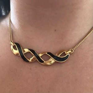 Monet 1980s Gold Plated Black Enamel Chain Pendant Necklace