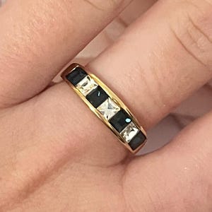 Gold Plated Sparkly Navy Blue Cubic Zirconia Statement Ring UK Size: O