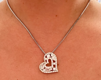 Collana con ciondolo a forma di cuore in argento sterling e zirconi cubici