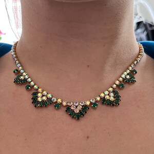 1950s Beautiful Aurora Borealis Green Diamanté Gold Plated Necklace