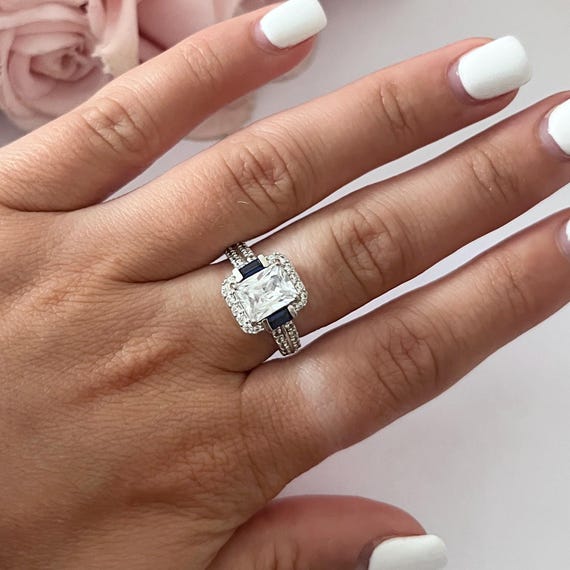 Danbury Mint Silver Tone Navy Blue Cubic Zirconia Rings: L 1/2