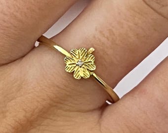 Anillo de diamantes con trébol de la suerte en plata de ley y oro de D’Joy, talla del Reino Unido: S 1/2
