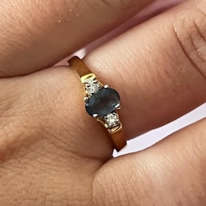 Gold Plated Sparkly Navy Blue Cubic Zirconia Statement Ring UK Size: K 1/2
