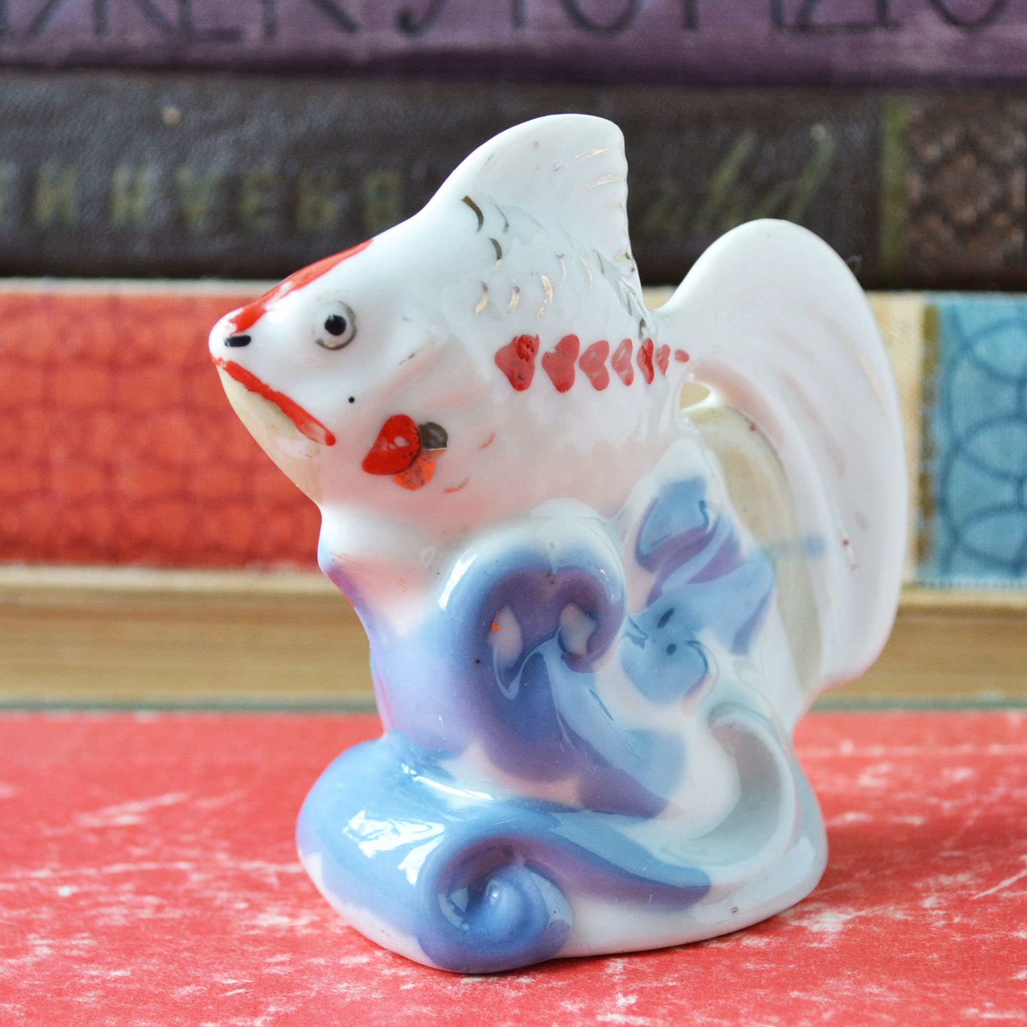 ヴィンテージの魚、磁器の置物、本棚の装飾 - Etsy 日本