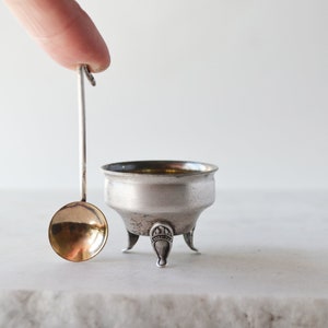 Vintage silver salt cellar and spoon, Mini spoon