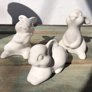 Set Bunny figurines, Tiny vintage Rabbits, Porcelain animals figurines
