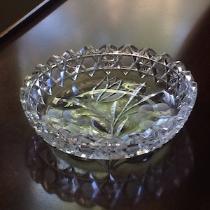 ABP Crystal Bonbon Dish: Tulip & Daisy Cut Glass Bowl