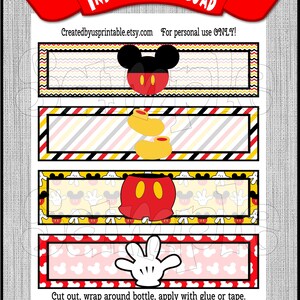 Może przedstawiać: Drukowane etykiety na butelki w stylu Myszki Miki. Etykiety przedstawiają r&oacute;żne wzory Myszki Miki, w tym jego głowę, buty i rękawiczki. Etykiety są zaprojektowane do wycinania i owijania wok&oacute;ł butelek.