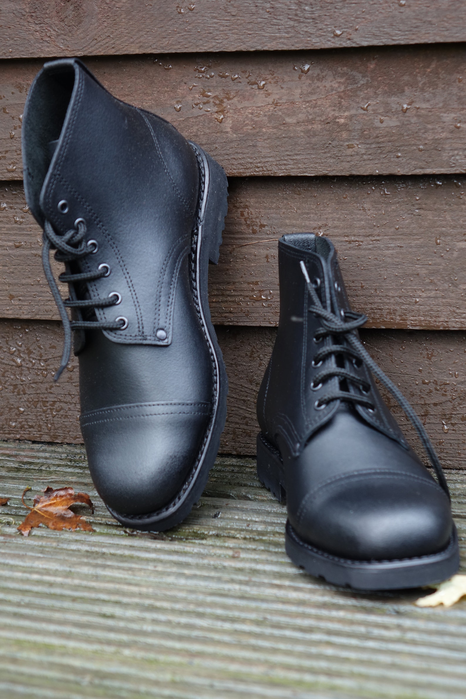 welt boots