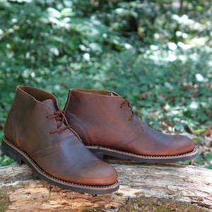 Ladies top chukka boots