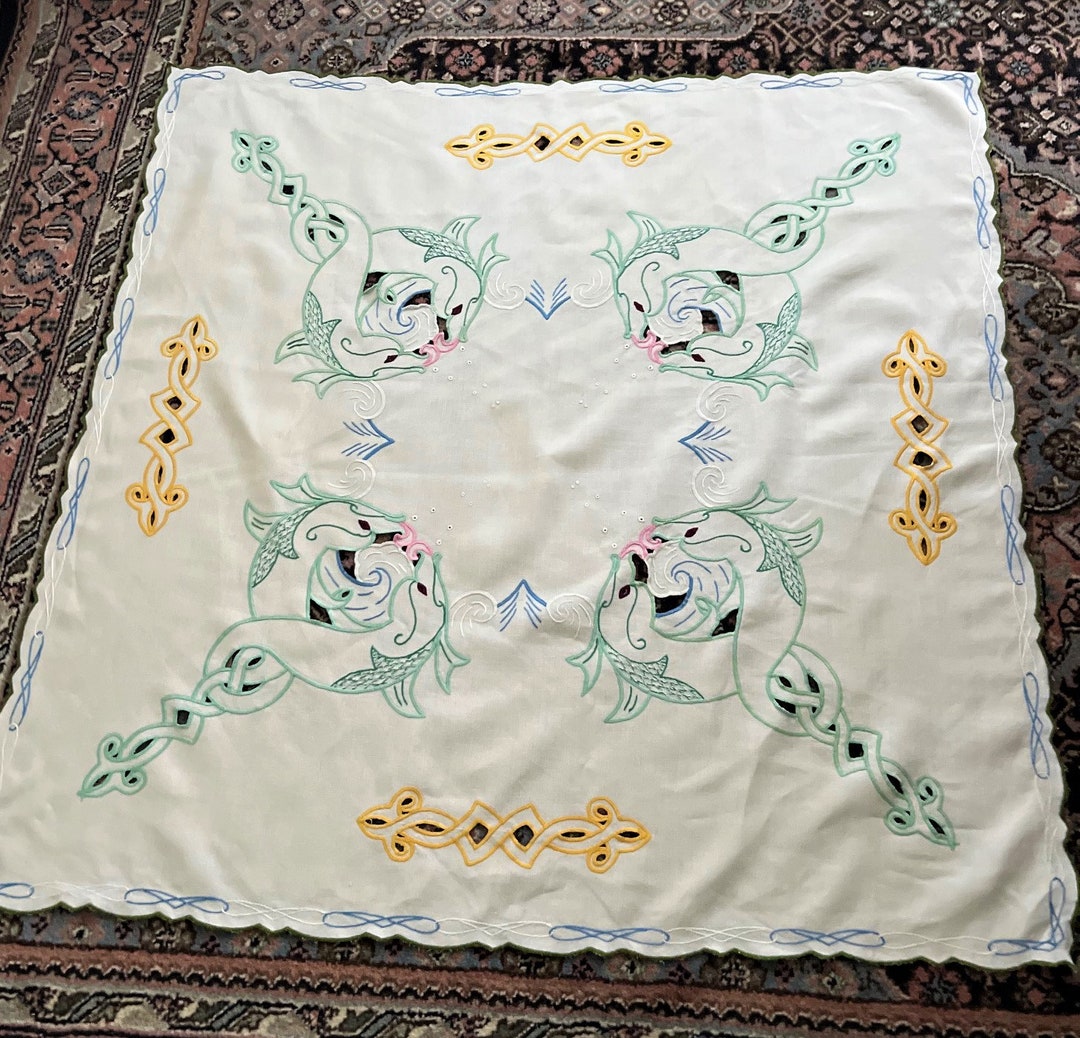 Vintage Madeira Hand Embroidered Linen Tablecloth Cutwork Etsy