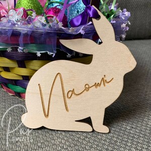 Étiquette pour panier de Pâques lapin gravée au laser | Étiquettes personnalisées pour panier de Pâques | Étiquettes lapin de Pâques | Lapin personnalisé | Marque-places | Etiquettes cadeaux
