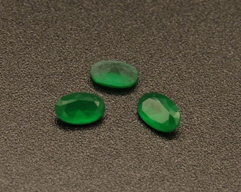 Circón Verde, Esmeralda Sintética Talla Ovalada 6 x 4 mm Lote de 5 Piezas