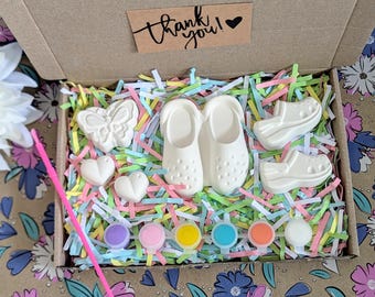 Zestaw do malowania dla dzieci inspirowany Crocsami - Zestaw do malowania własnych Crocsów - Prezenty - Do malowania - Malowanie - Gips - Zestaw do aktywności