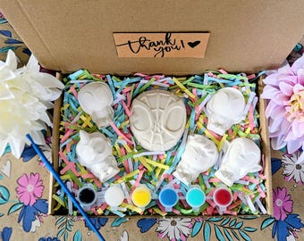 スパイダーマンとその素晴らしい仲間たちからインスピレーションを得た子供向けペイントクラフトキット - 自分だけのスパイダーマンセットをペイント - ギフト - ペイント - アクティビティセット - スパイダーマンペイント