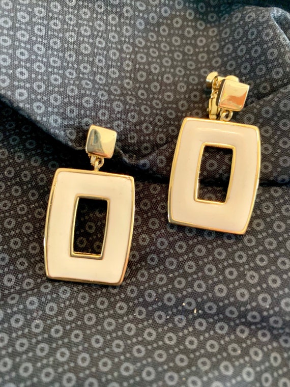 Dreamy, Creamy Enamel Earrings for You, You Stylis