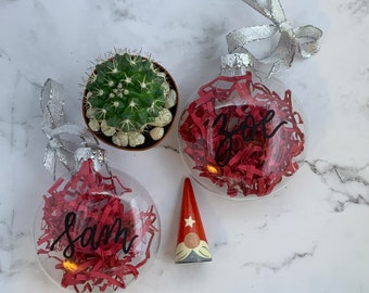 Name Ornaments | Hand Written Ornaments | Christmas Ornaments | Calligraphy Ornaments | Ornament Place Cards | Christmas Place Cards