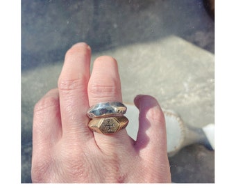 Sacred Love ring band Latin Quote Ring, Latin Jewelry, Catholic Jewelry, Ancient Roman Jewelry, Ancient Roman Ring, carved Love ring silver