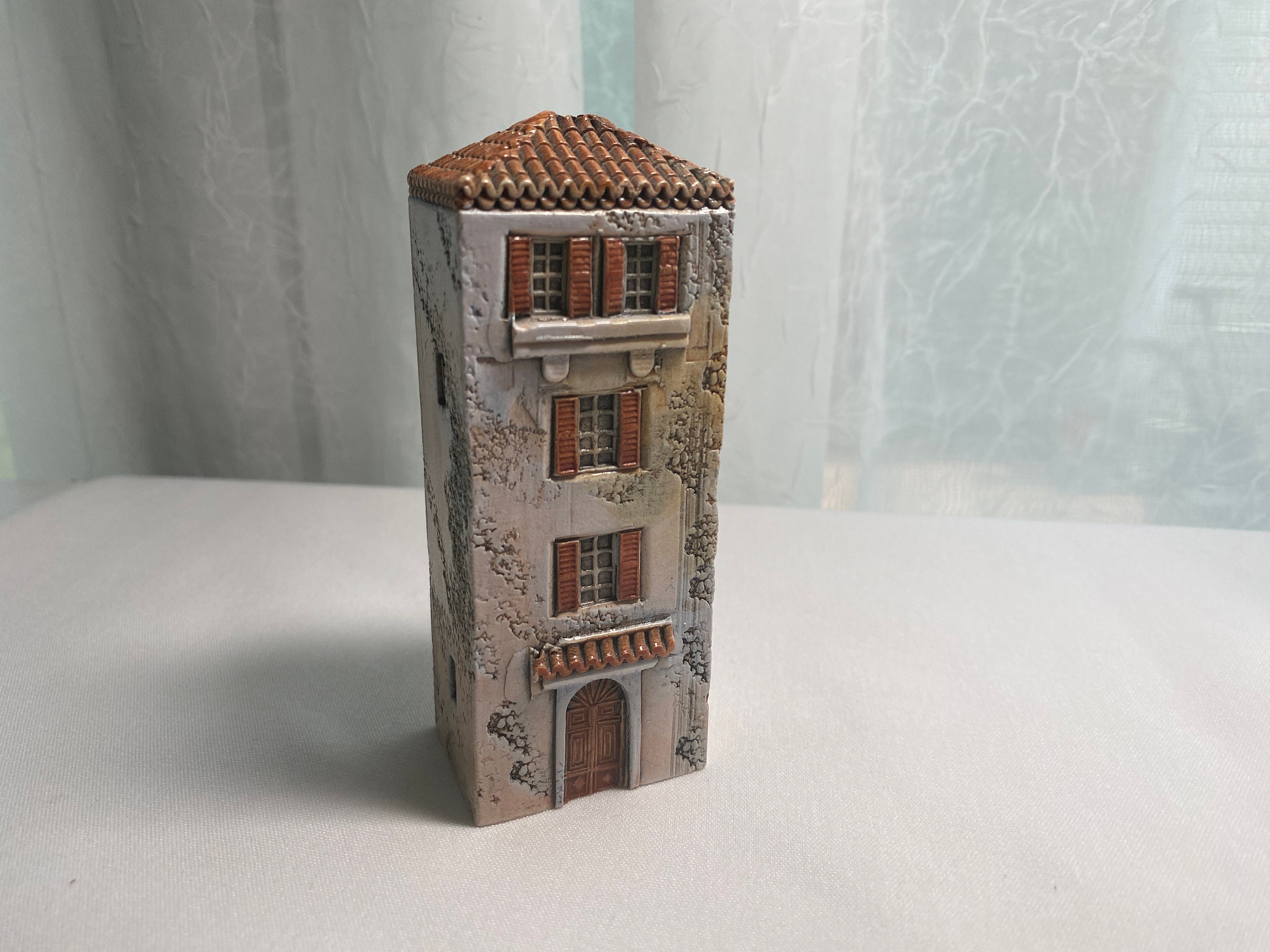 Gault Miniature Building ~ Original Ceramic ~ Provence