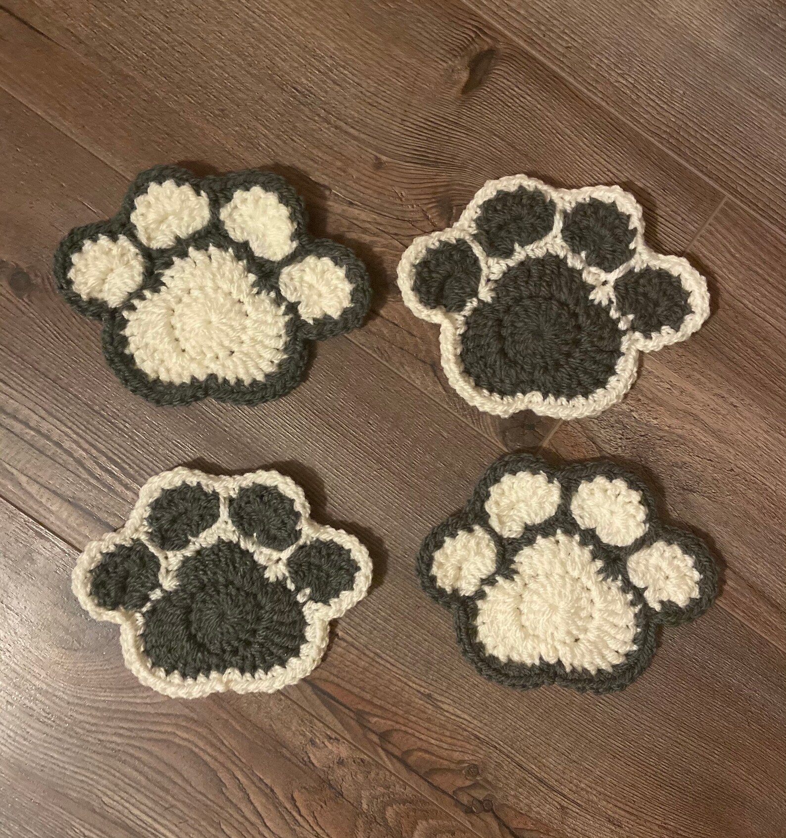 Crochet Paw Print Coaster Set Dog Paw Coaster Cat Paw Etsy