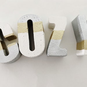 Letras de hormigón pintadas / Decoración de cemento / Decoración del hogar hygge / Arte minimalista moderno / Decoración industrial / Pisapapeles / Decoración urbana / Letras