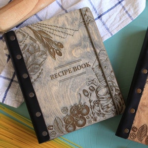 Custom leather bound journal Recipe book Anniversary gift Christmas gift, Recipe book  For Mom, Cook book, Cookbook Wooden Cover Notebook