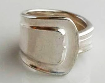 1038 / Pierścień męski ze srebra w kształcie łyżki - Albert Pick.