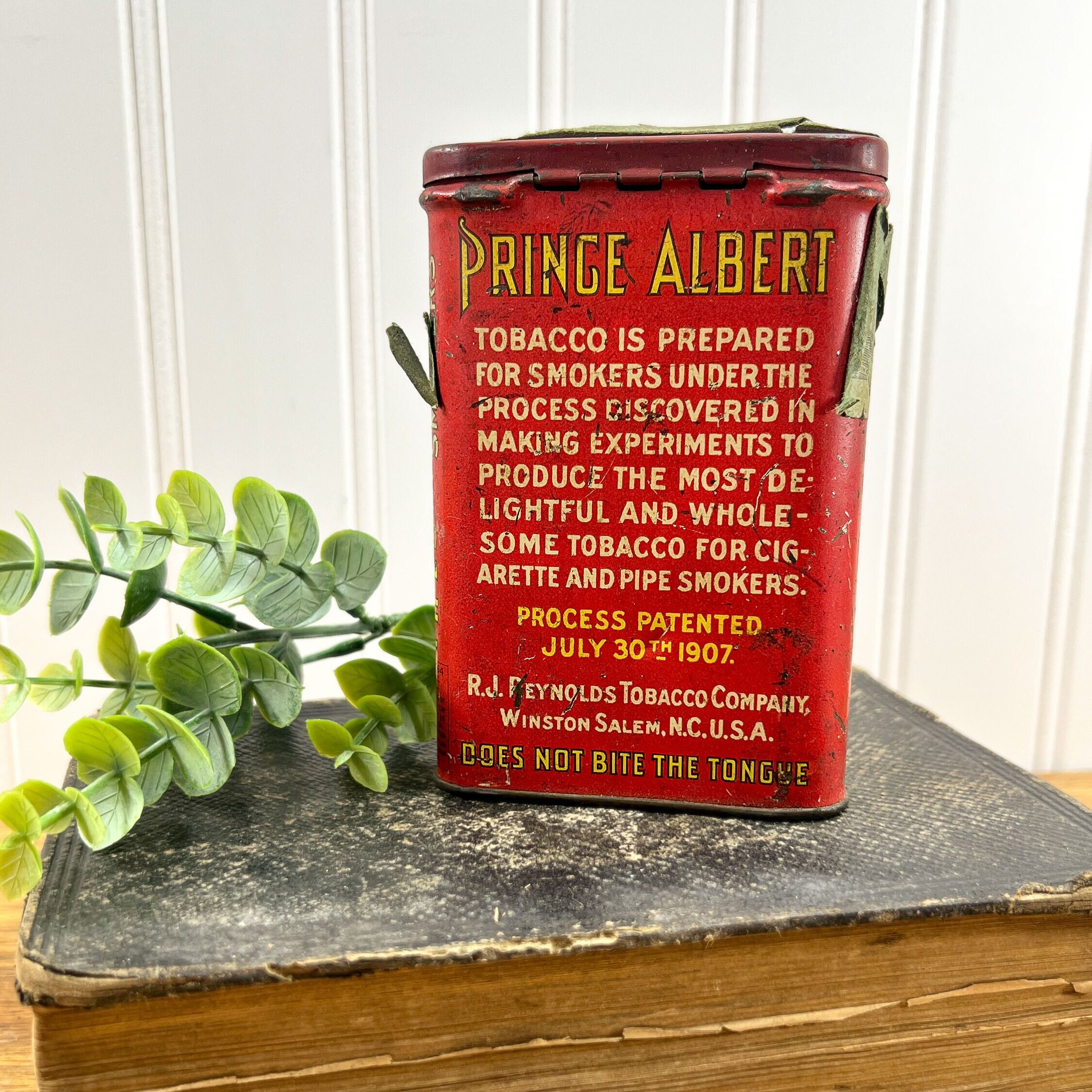 Vintage 1900s Prince Albert Tobacco Tin R.J. Reynolds Crimp Cut, Hinged