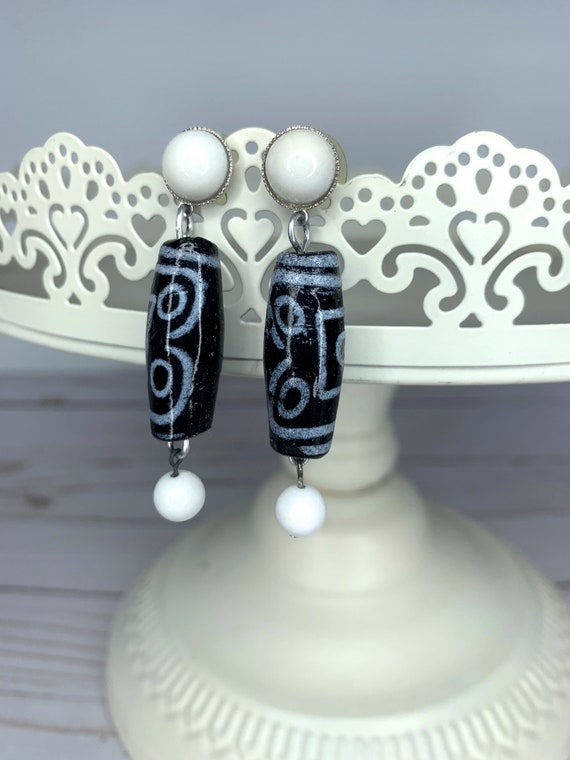 Hand Painted Glass Beaded Necklace Gem