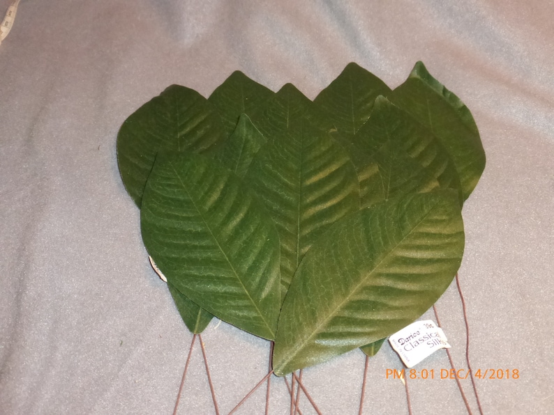 Darice English Ivy Bush 12 inches Green