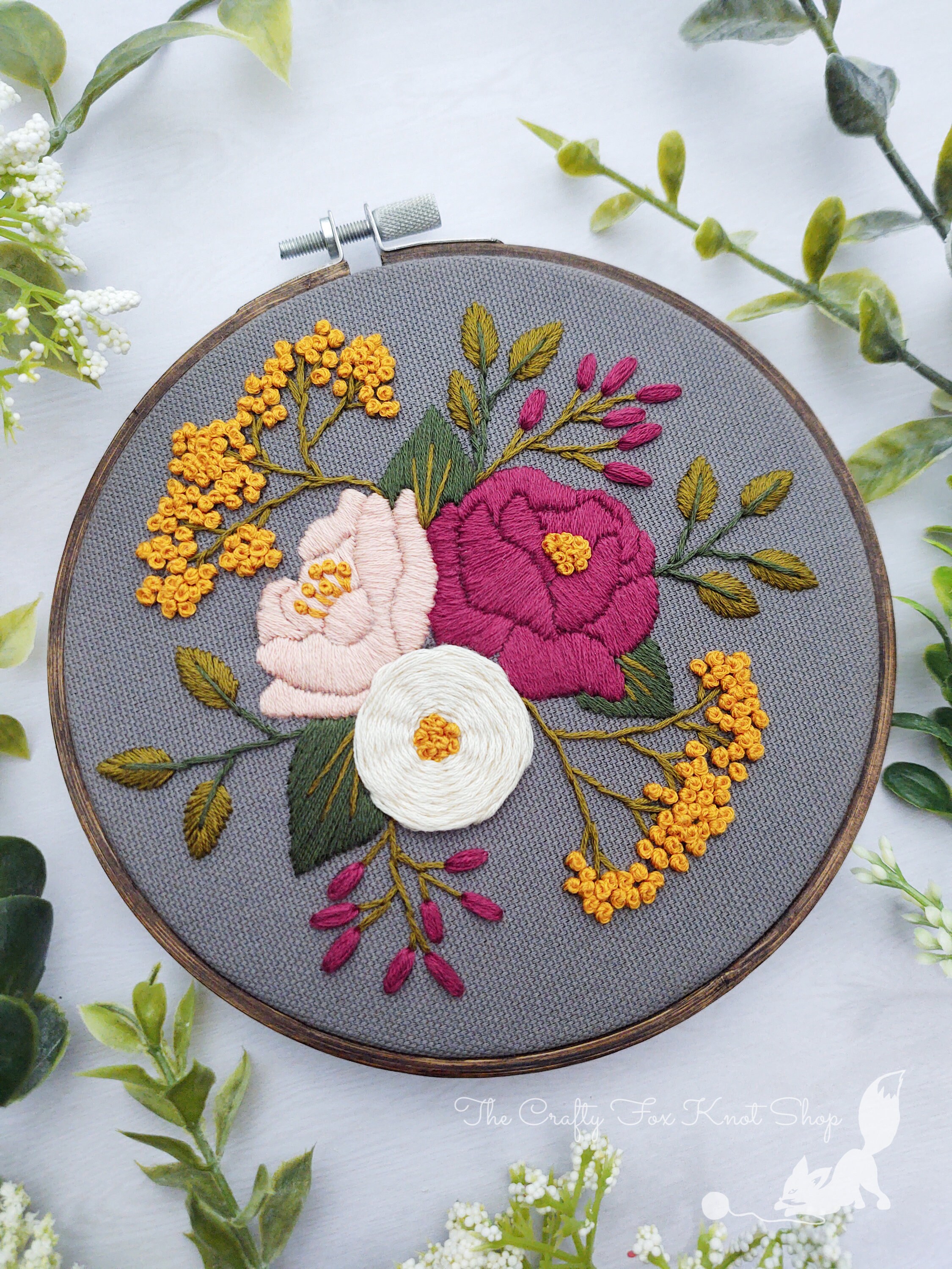 Beginner Embroidery Kit Modern DIY Kit Hand Embroidery Kit Modern Floral Embroidery  Kit Gift Modern Hand Embroidery Craft Kit 