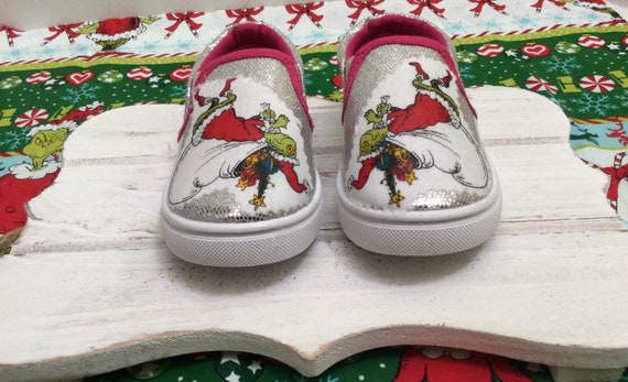 Sz 5/6 Grinch shoes/Toddler girl’s shoes/Toddler Grinch sneakers/grinch canvas sneakers/Girl’s sneakers/Toddler shoes Schoenen Meisjesschoenen Sneakers & Sportschoenen 