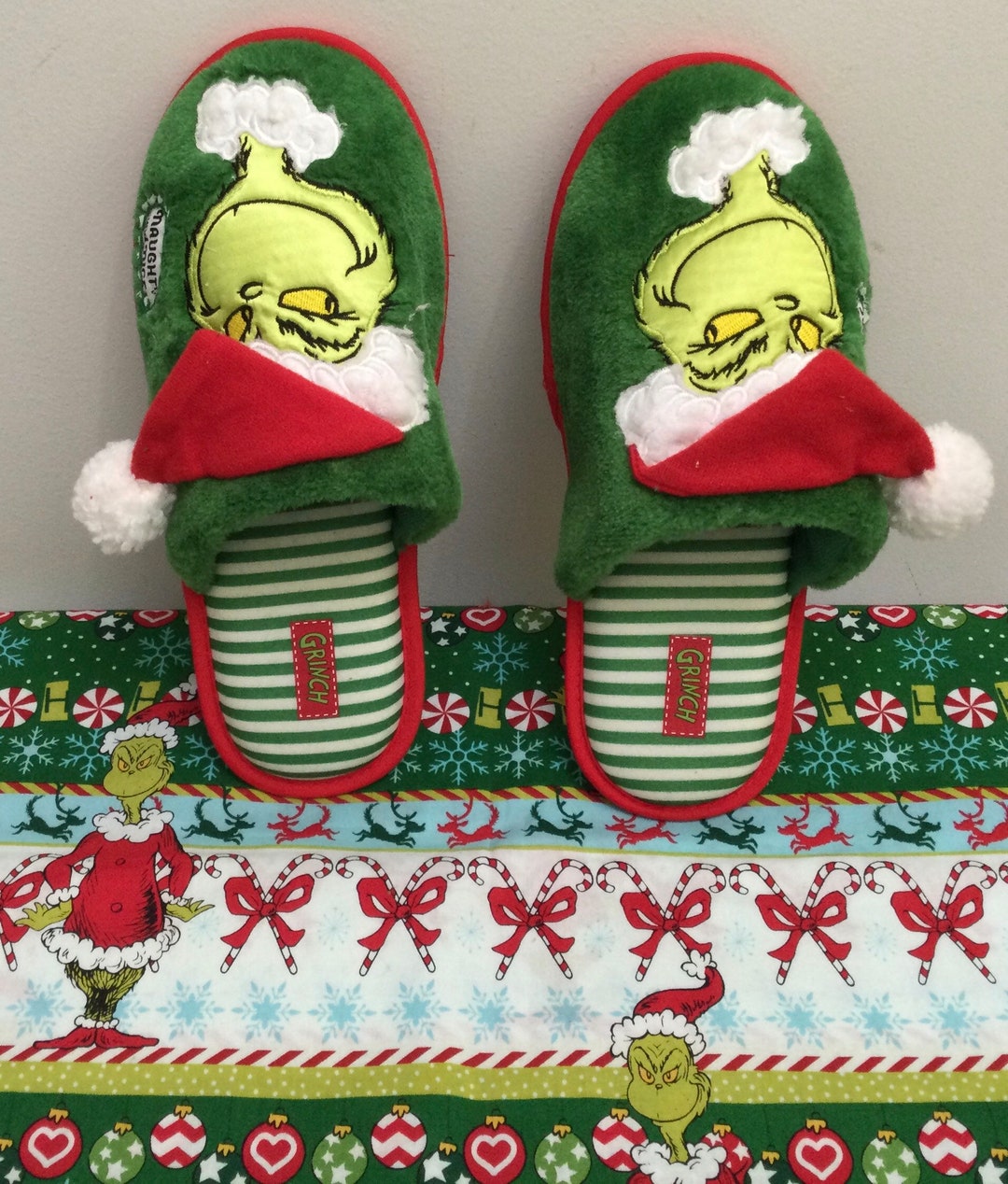 Grinch Shoes/mens Grinch Slippers/grinch Slippers/mens Etsy