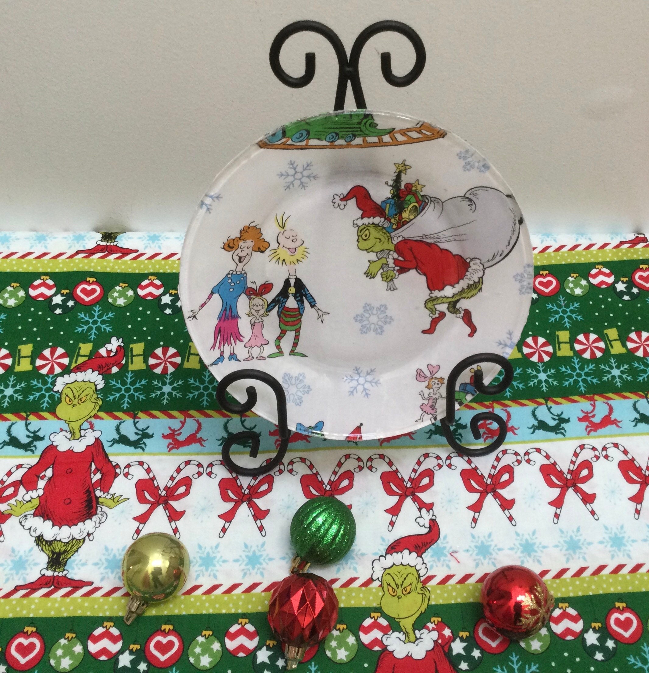 Home & Living Grinch plates/Grinch plate/Grinch salad plate/Grinch