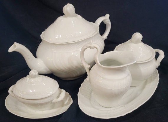 Richard Ginori Italian 1735 Vecchio White Porcelain Tea Set 