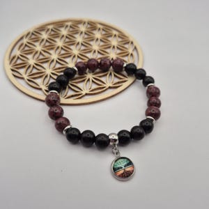 Pulseira de eudialita de 8 mm e madeira