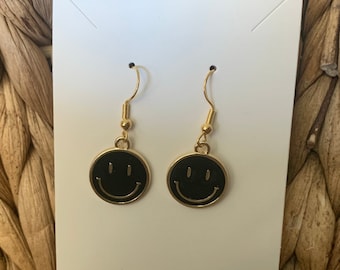 Black and Gold Smiley Face Earrings / Retro Smile Jewelry/ Black Smile Earrings / Smile Face Hypoallergenic Earrings/ Hypoallergenic Jewelry