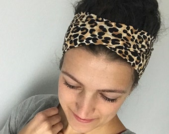 Cheetah Print Twisted Women's Headband / Cheetah Headband / Leopard Print Headband / Twist Headband  / Comfortable Women’s Headband