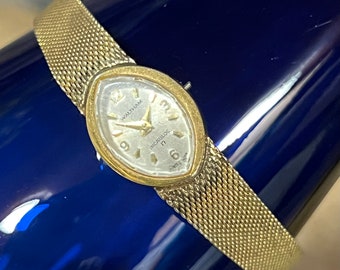 Vintage Waltham Incabloc 17 Jewel Ladies Watch –12K Gold Filled Top & Runs Great Vintage Ladies Waltham Incabloc 17 Jewels Watch | eBay UK main image 3