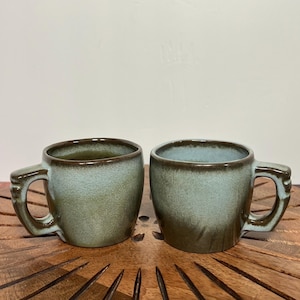 Frankoma Coffee Mugs, Pair of Woodland Moss Frankoma 5C Pottery Glasses, Vintage Frankoma Coffee Mugs, Frankoma Tea Cups