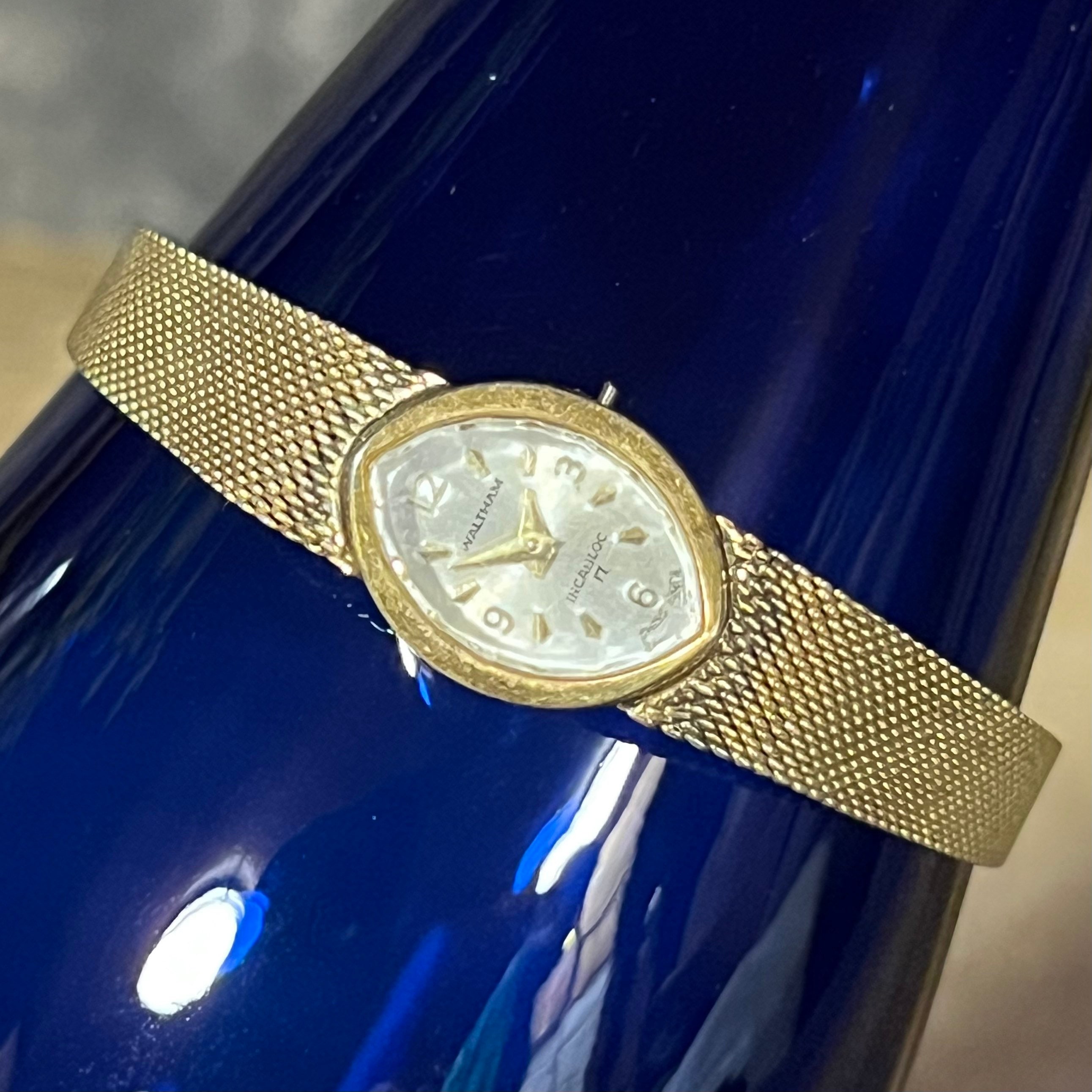 Vintage Waltham Ladies Incabloc 17 Jewel Wrist Watch Womens Etsy