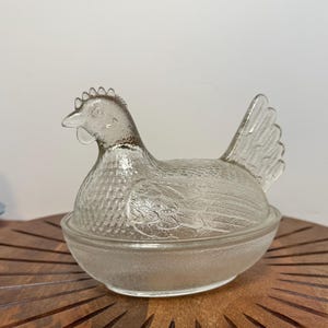 Vintage Indiana Glass Hen on Nest, Clear Glass Nesting Hen Covered