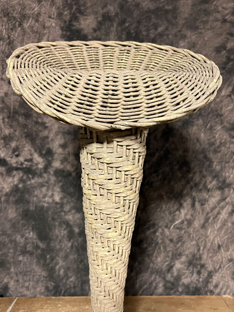 Vintage Trumpet Wicker Funeral Basket Wicker Vase Vintage Etsy