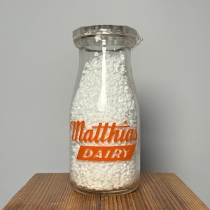 Vintage Matthias Dairy Half Pint Milk Bottle, Matthias Milk Bottle, Vintage Dairy Farm Bottle