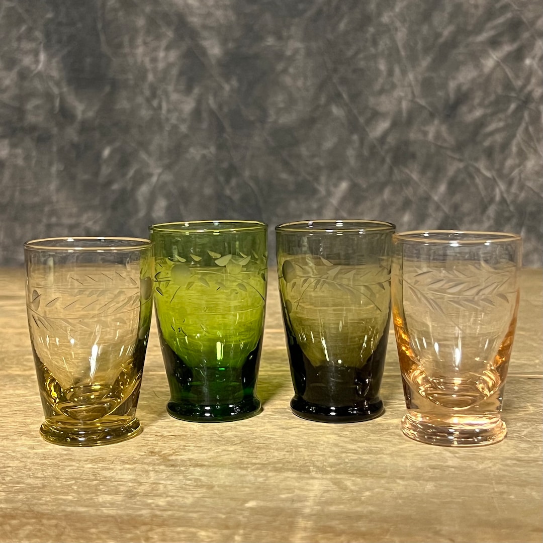 Vintage Shot Glasses, Etched Shot Glasses, Set of 4 Shot Glasses, Pink