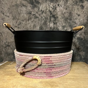 Lariat Rope Wrapped Black Metal Tub