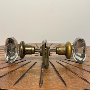 Vintage Set of Glass Door Knobs, French Cottage Doorknobs, Clear Glass Door Knobs With Faceplate