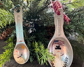 Hand Painted Snowman Christmas Spoon Ornament, Unique Christmas Ornament, Primitive Snowman, Repurposed Measuring Spoon, Set of 2 Ornaments