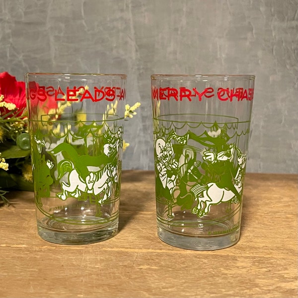 Vintage Jelly Jar Juice Glasses, Bugs Bunny Leads A Merry Chase Cartoon